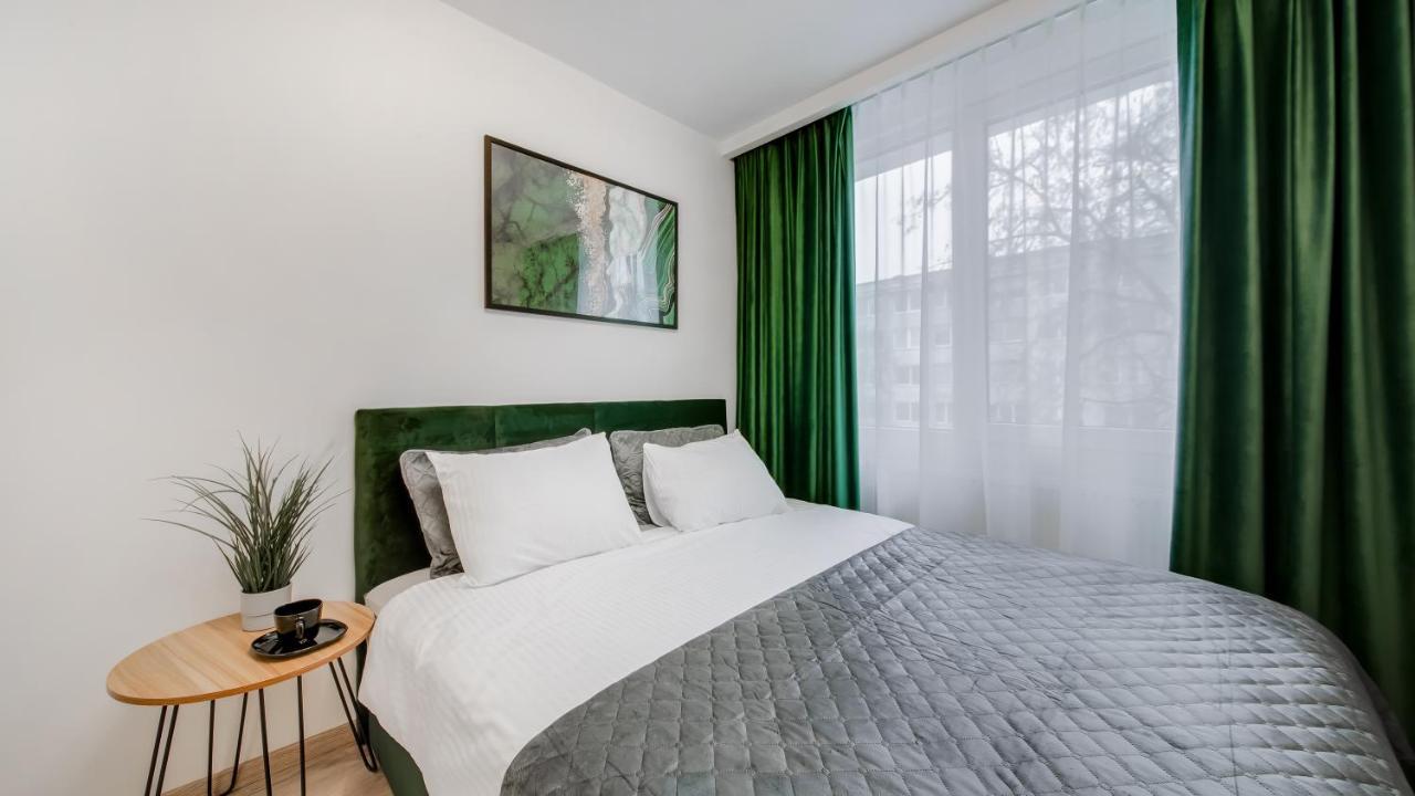 Stylish Apartment In Zverynas Вильнюс Экстерьер фото